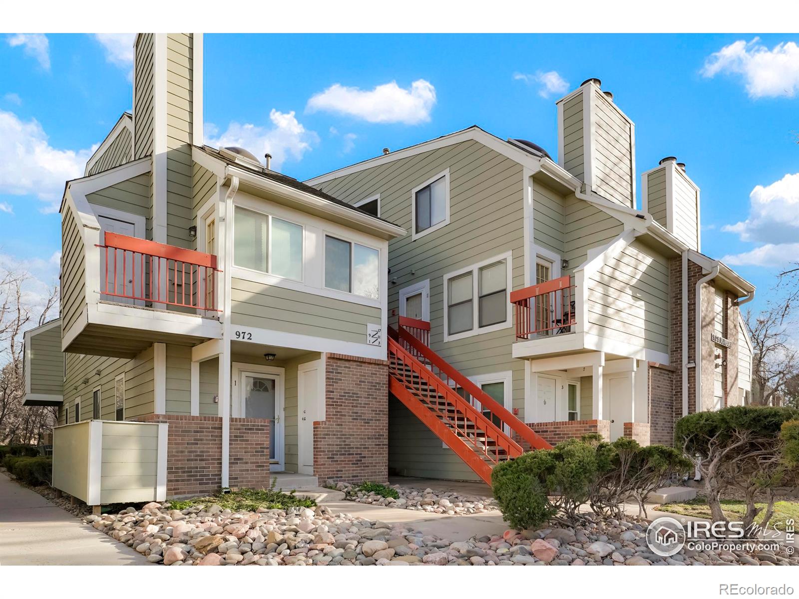 MLS Image #1 for 972 s dearborn way,aurora, Colorado