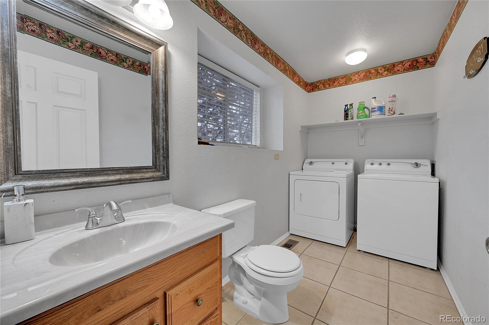 MLS Image #10 for 1199 s waco street e,aurora, Colorado