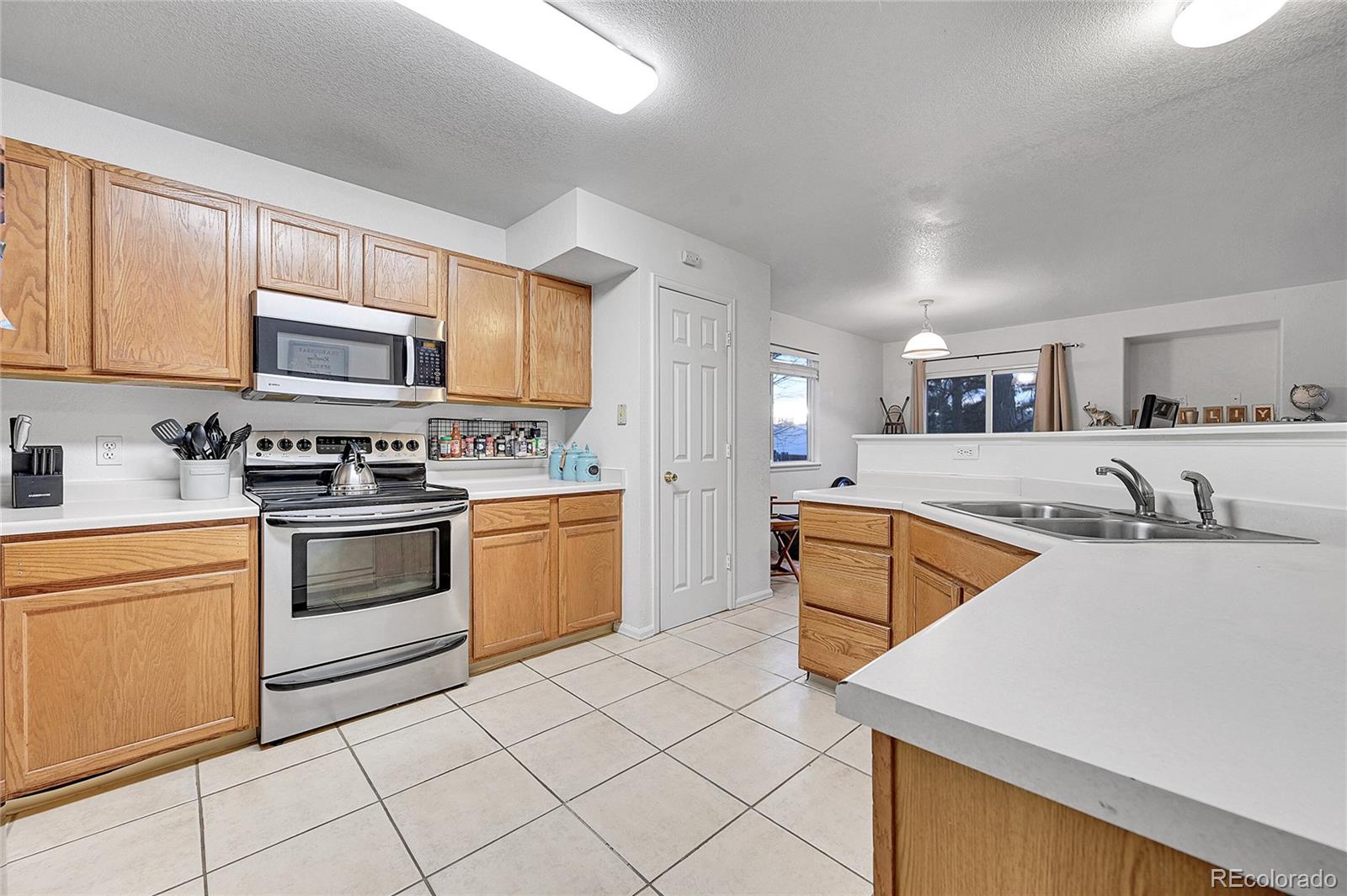 MLS Image #8 for 1199 s waco street e,aurora, Colorado