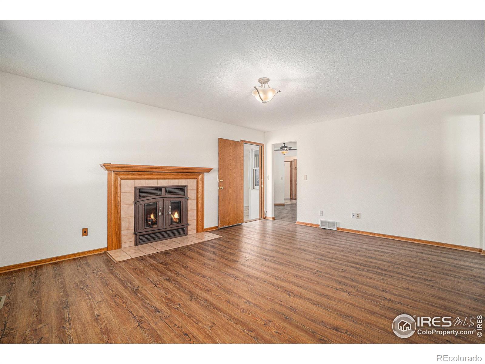 MLS Image #8 for 310  49th avenue,greeley, Colorado