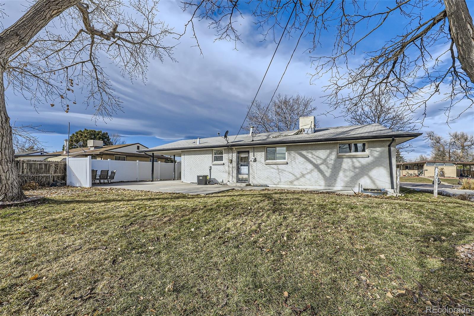 MLS Image #5 for 8610  jolene drive,denver, Colorado