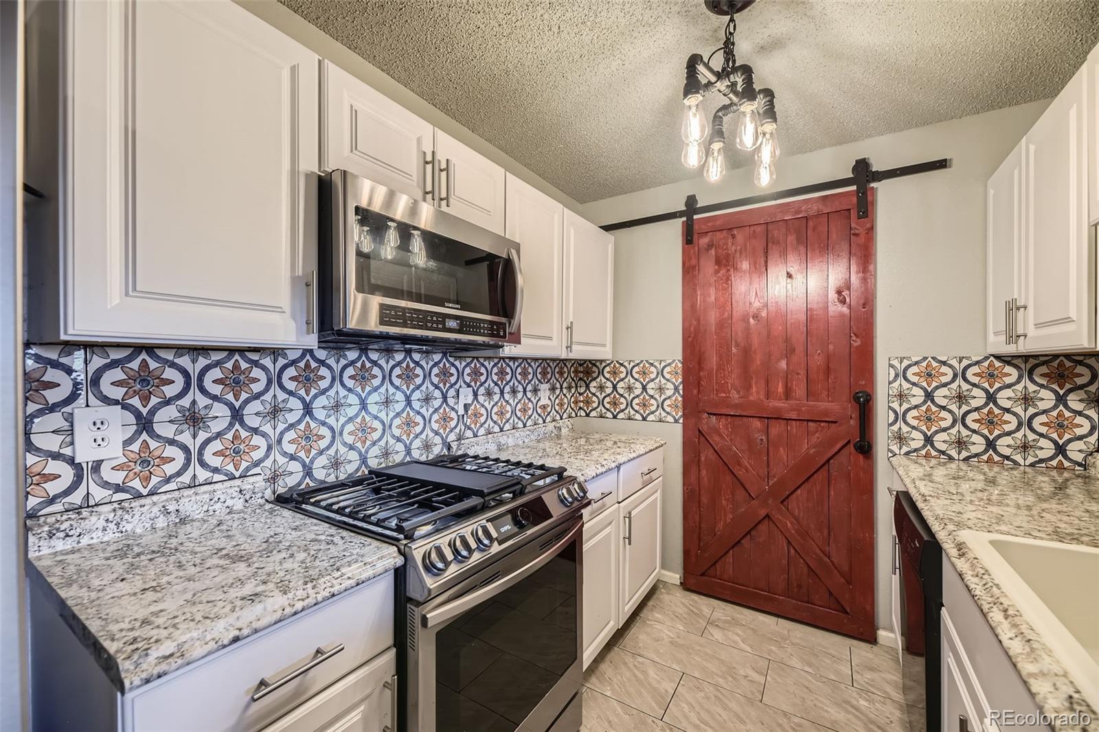 MLS Image #11 for 8035 w eastman place,lakewood, Colorado