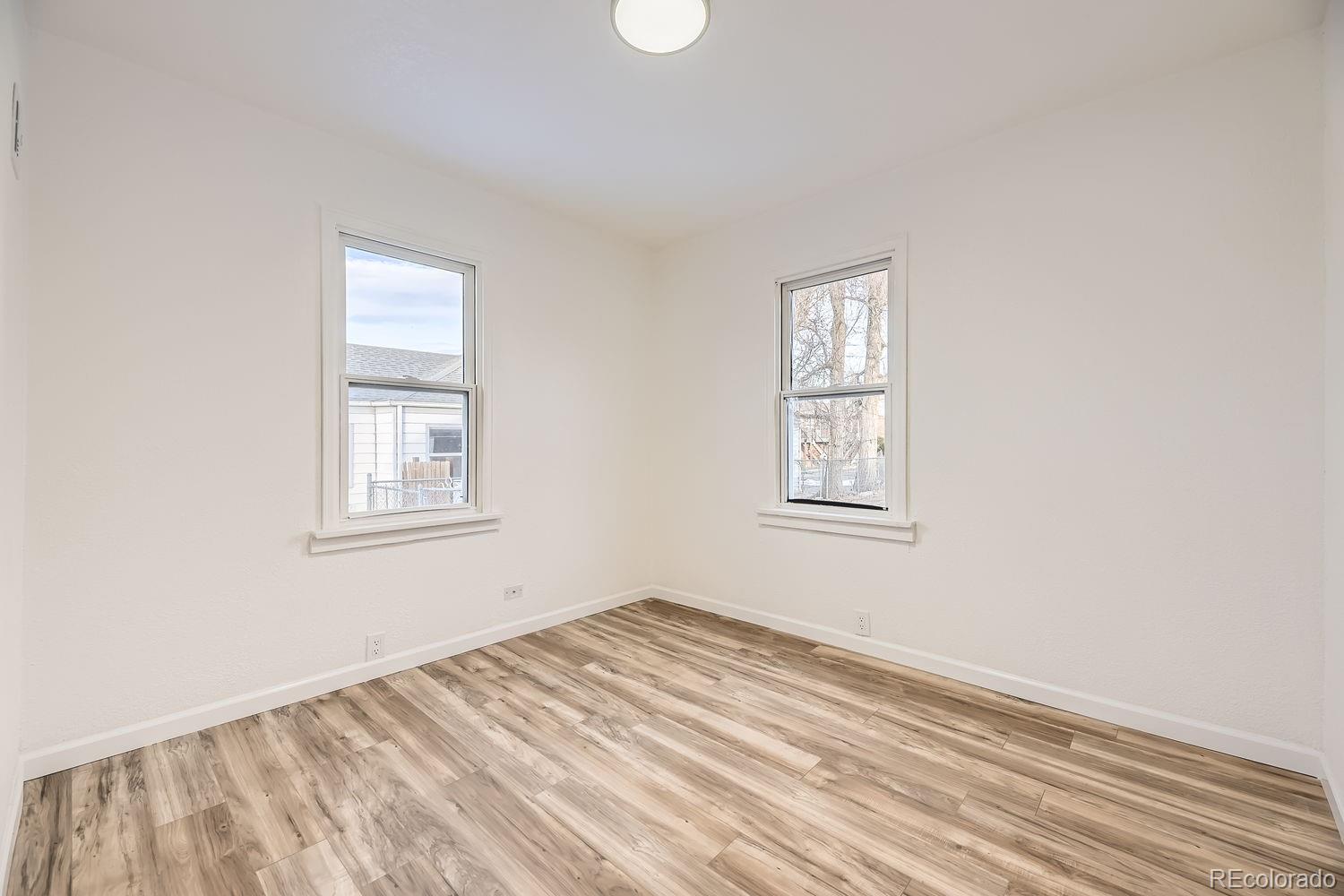 MLS Image #3 for 3620 s king street,denver, Colorado