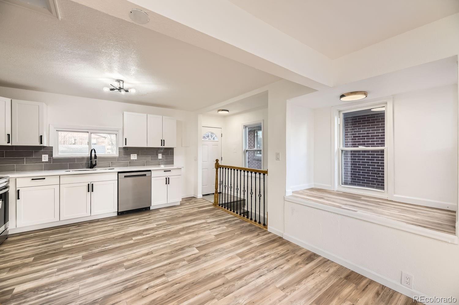 MLS Image #5 for 3620 s king street,denver, Colorado