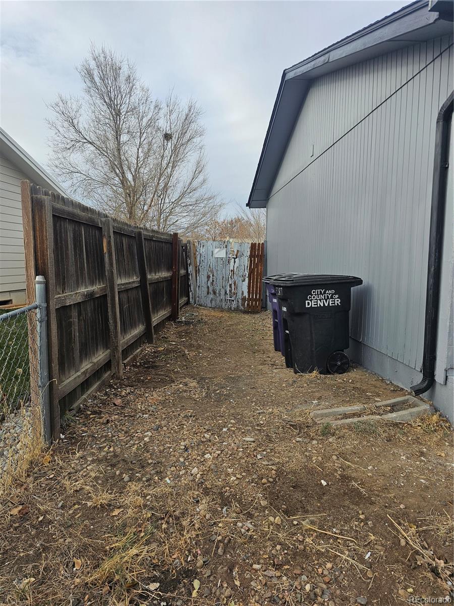 MLS Image #24 for 5387  billings street,denver, Colorado