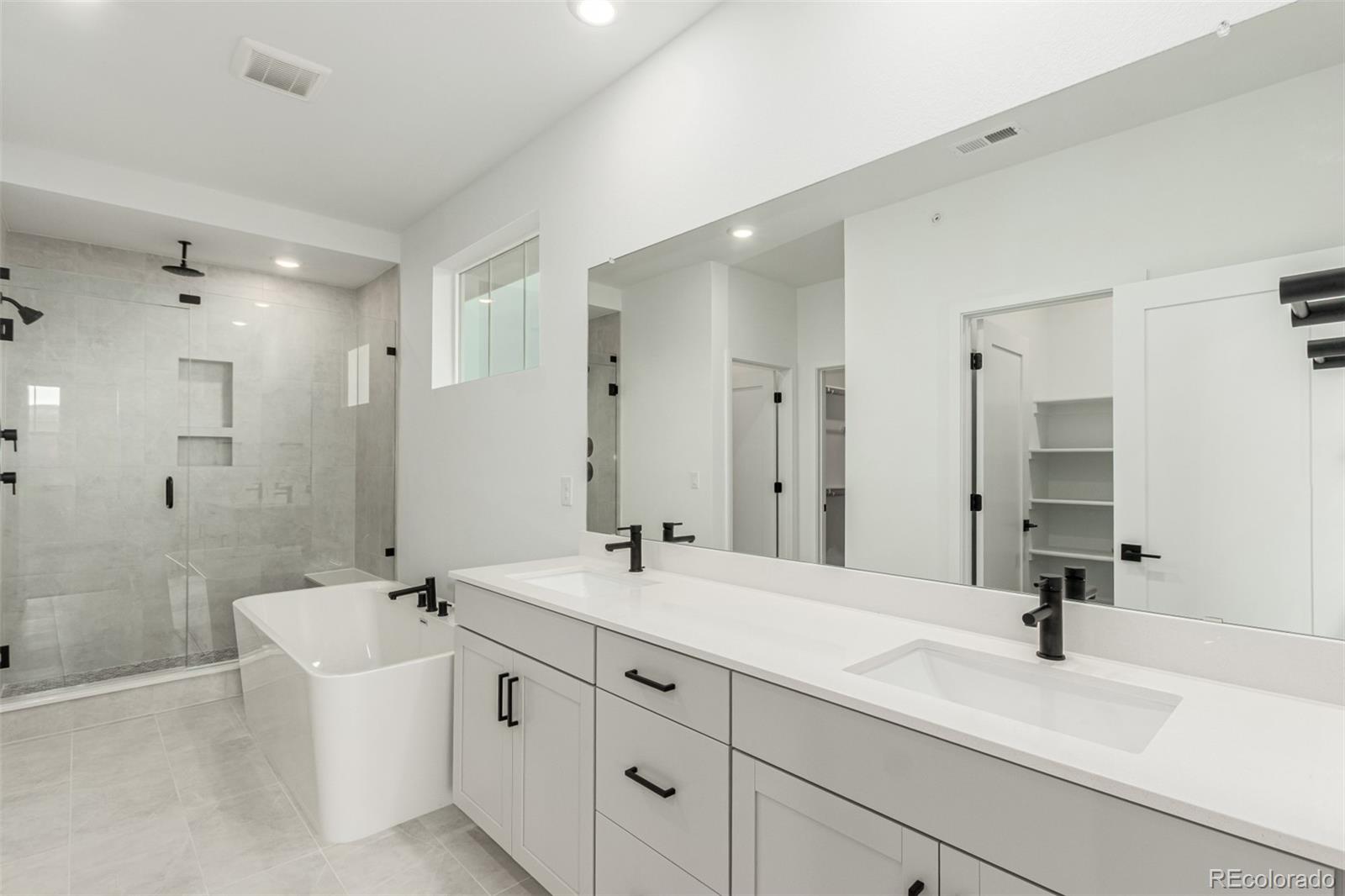 MLS Image #26 for 1826  hickory avenue,erie, Colorado