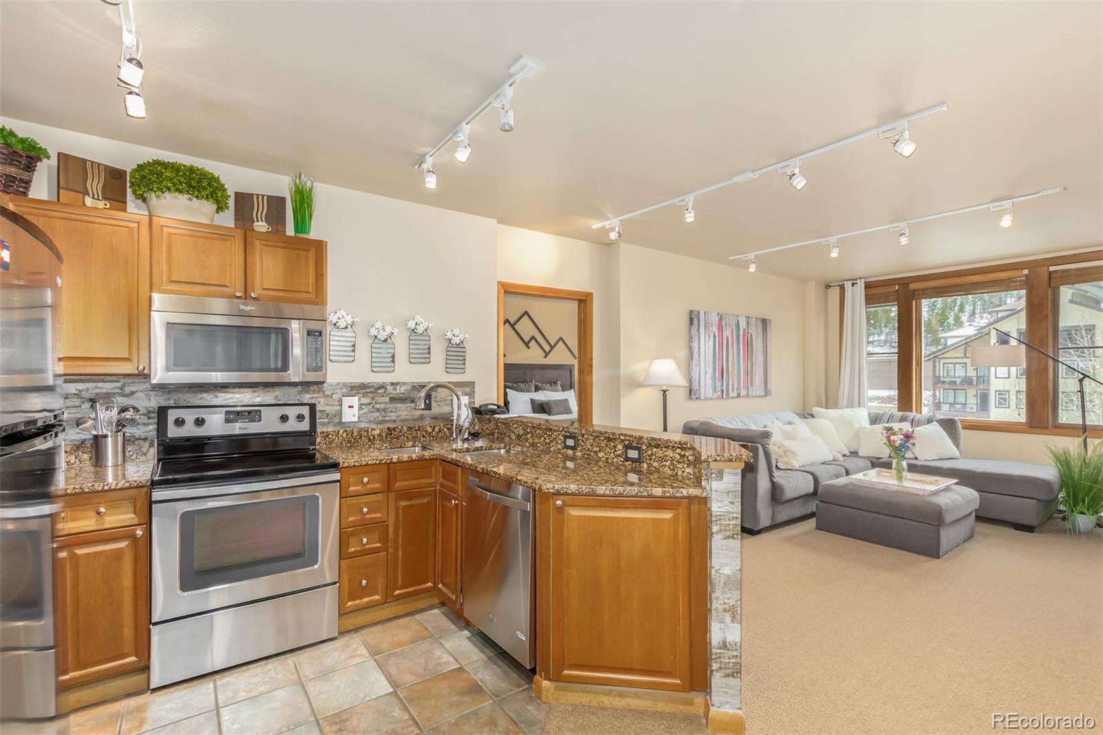 MLS Image #4 for 201  zephyr way,winter park, Colorado