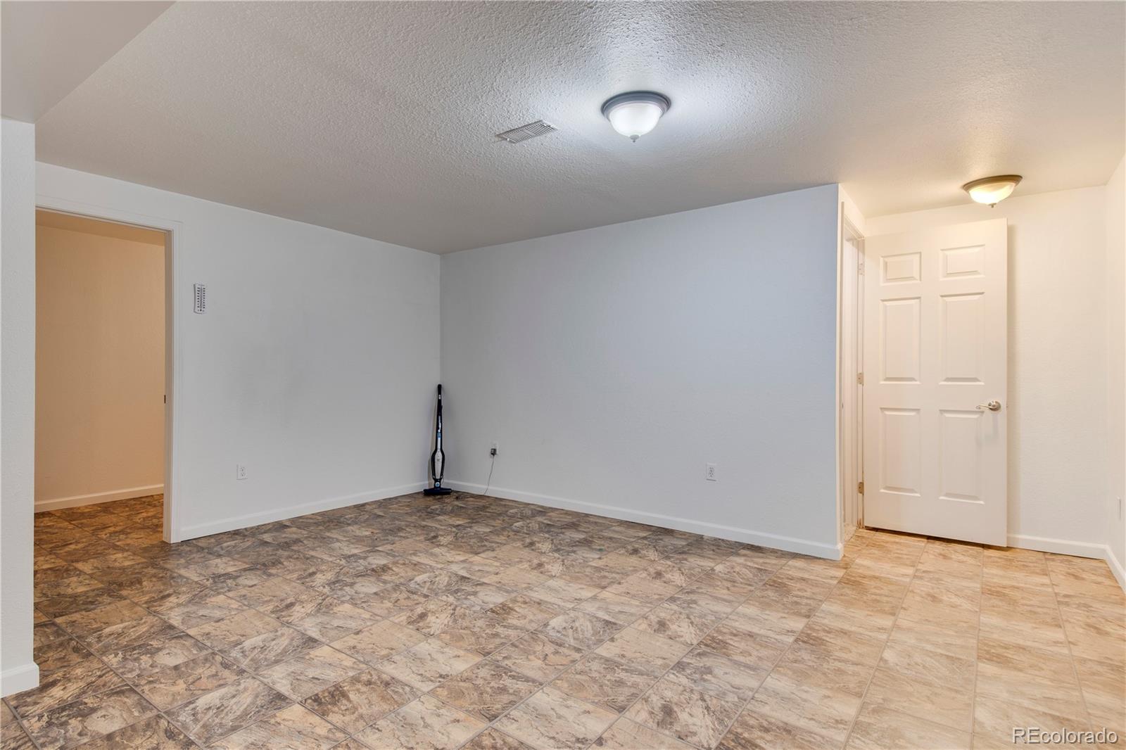 MLS Image #16 for 235  applewood court,brush, Colorado