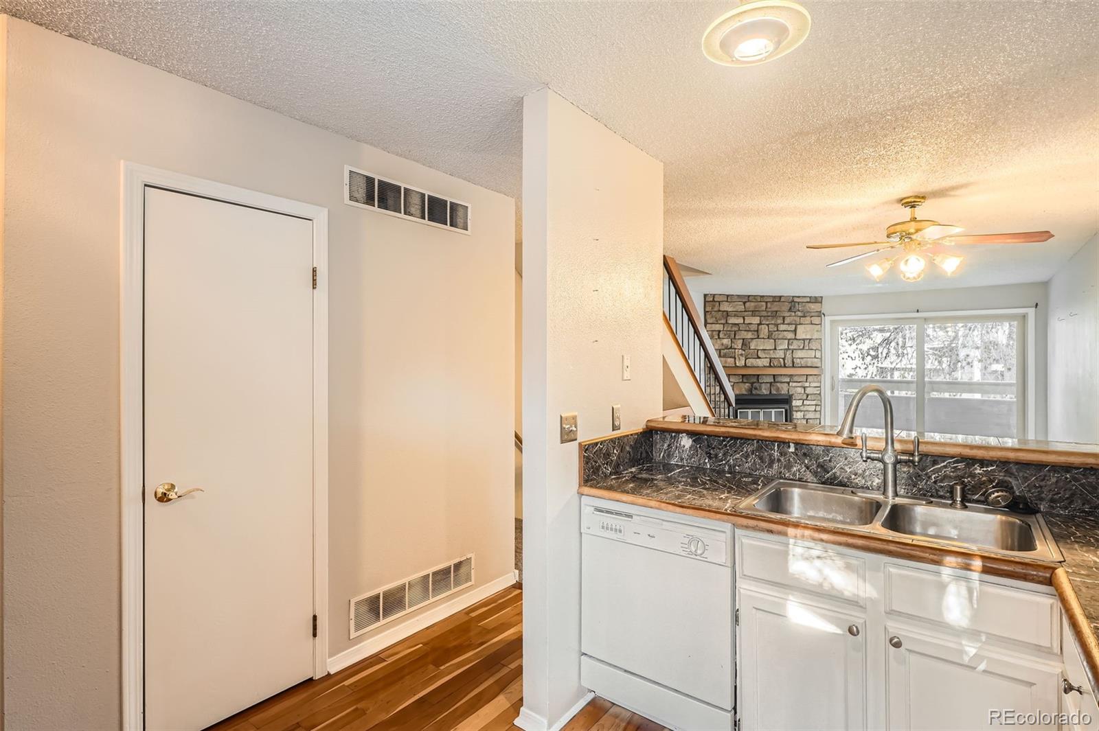 MLS Image #9 for 8773 w cornell avenue 6,lakewood, Colorado