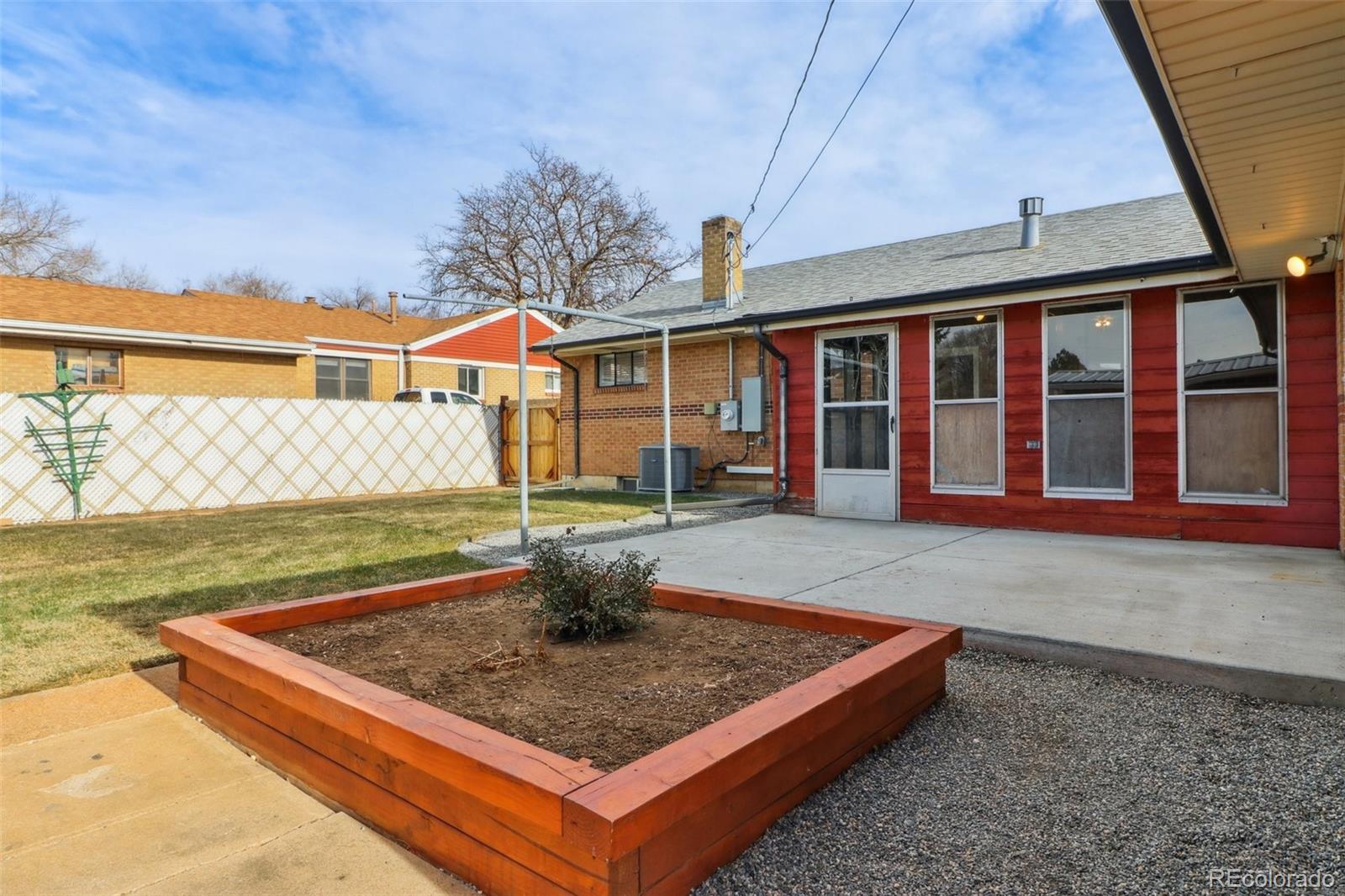 MLS Image #21 for 7001  warren drive,denver, Colorado