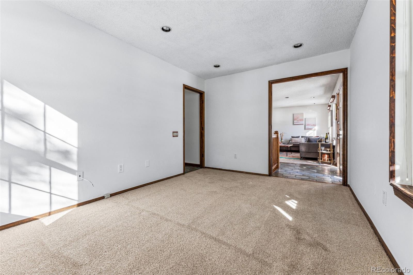 MLS Image #13 for 8871 e amherst drive,denver, Colorado