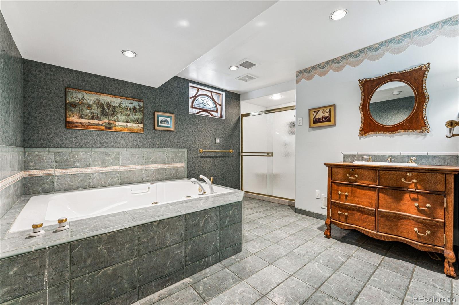 MLS Image #22 for 8871 e amherst drive,denver, Colorado