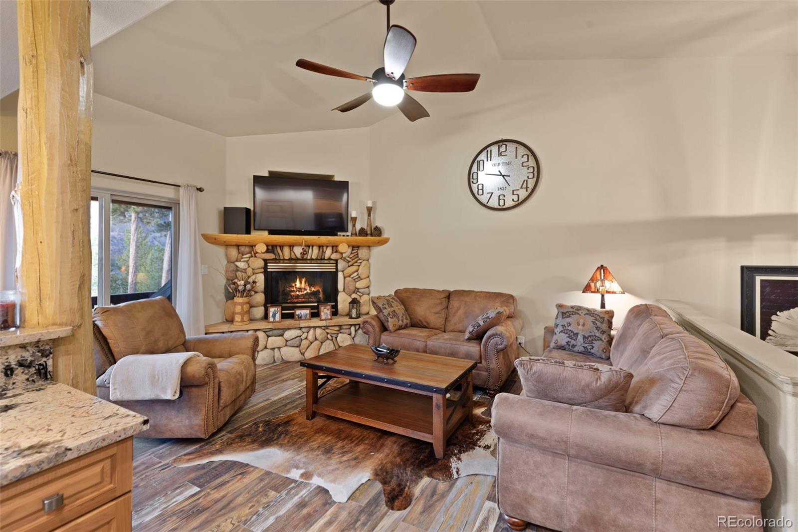 MLS Image #8 for 85  lookout ridge drive,dillon, Colorado