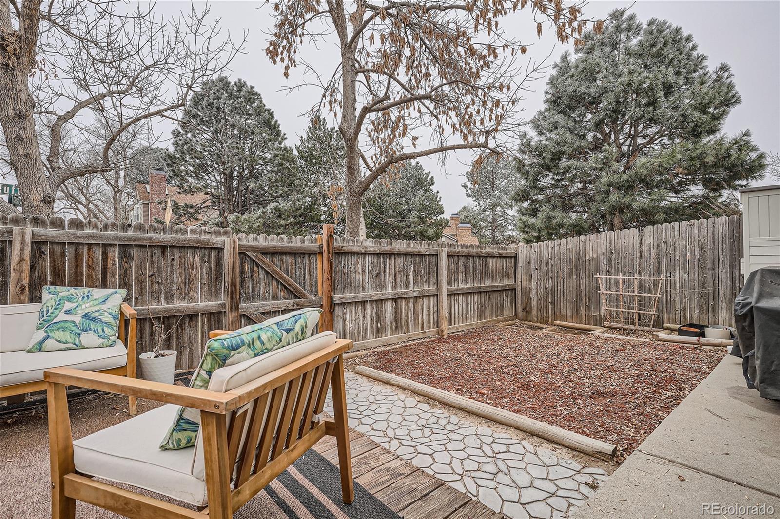 MLS Image #11 for 4504 s cimmarron circle,aurora, Colorado