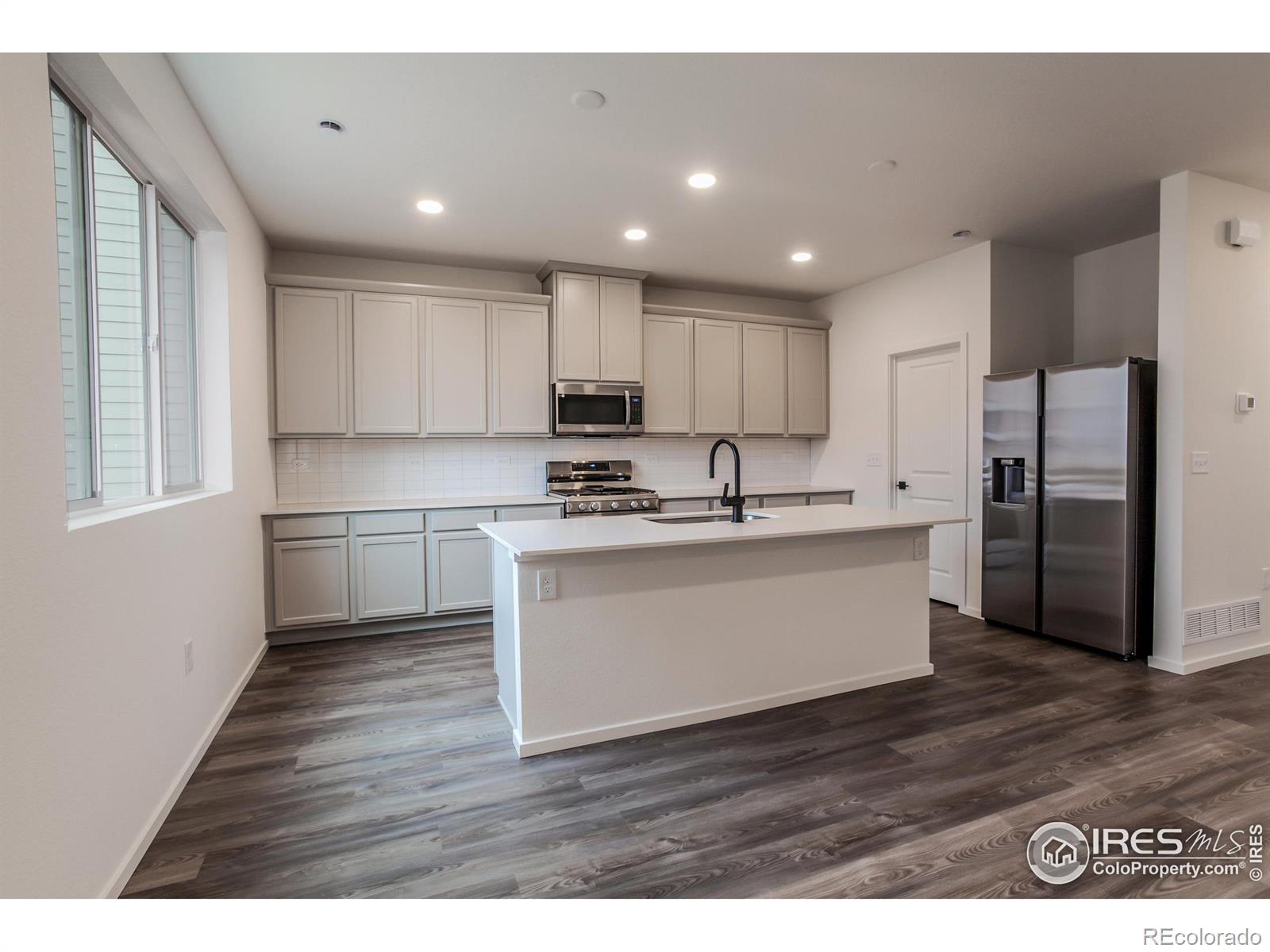 MLS Image #17 for 680  galloway drive,johnstown, Colorado