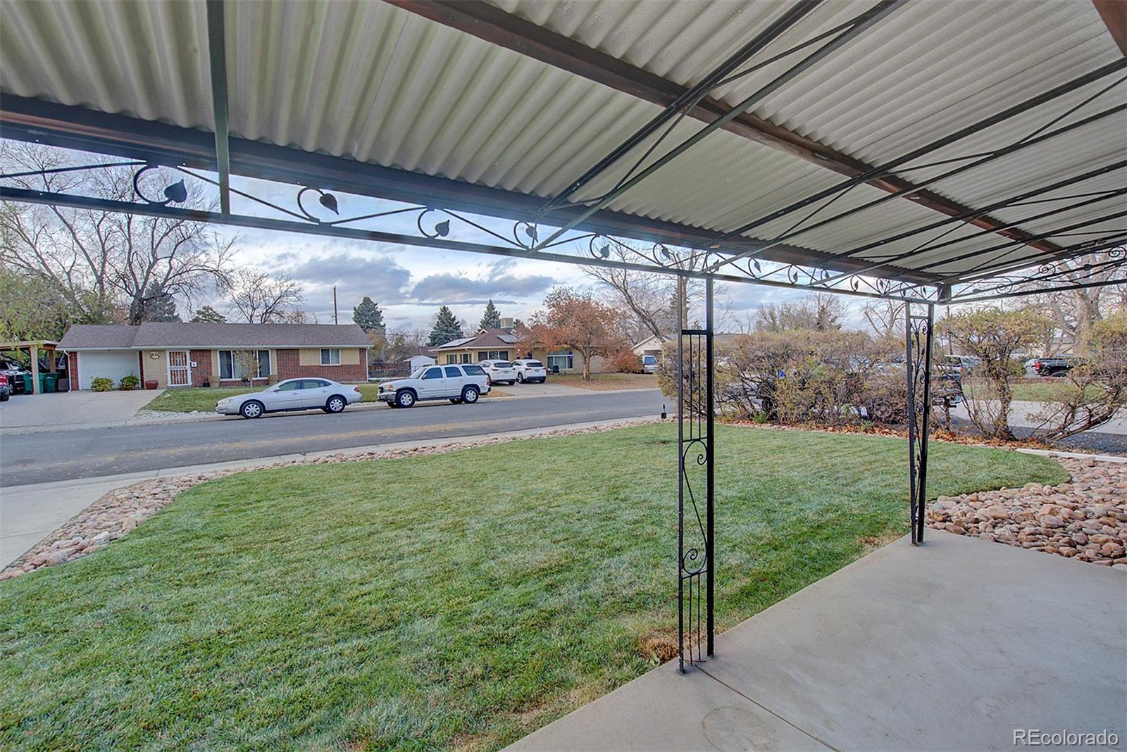 MLS Image #2 for 40 s chase drive,lakewood, Colorado