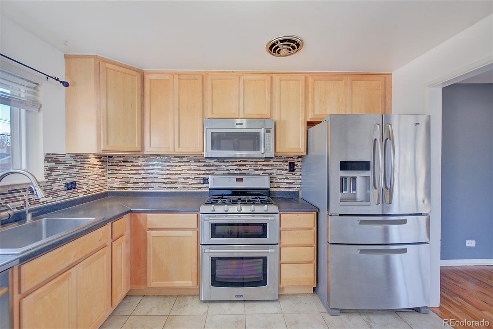 MLS Image #7 for 40 s chase drive,lakewood, Colorado