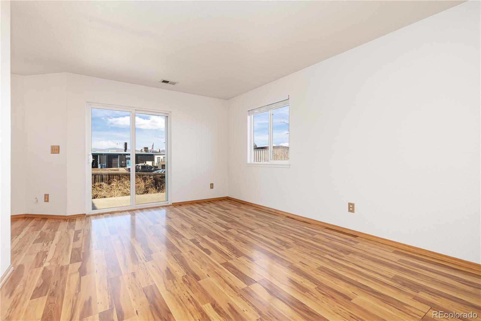 MLS Image #10 for 5411  elm court,denver, Colorado