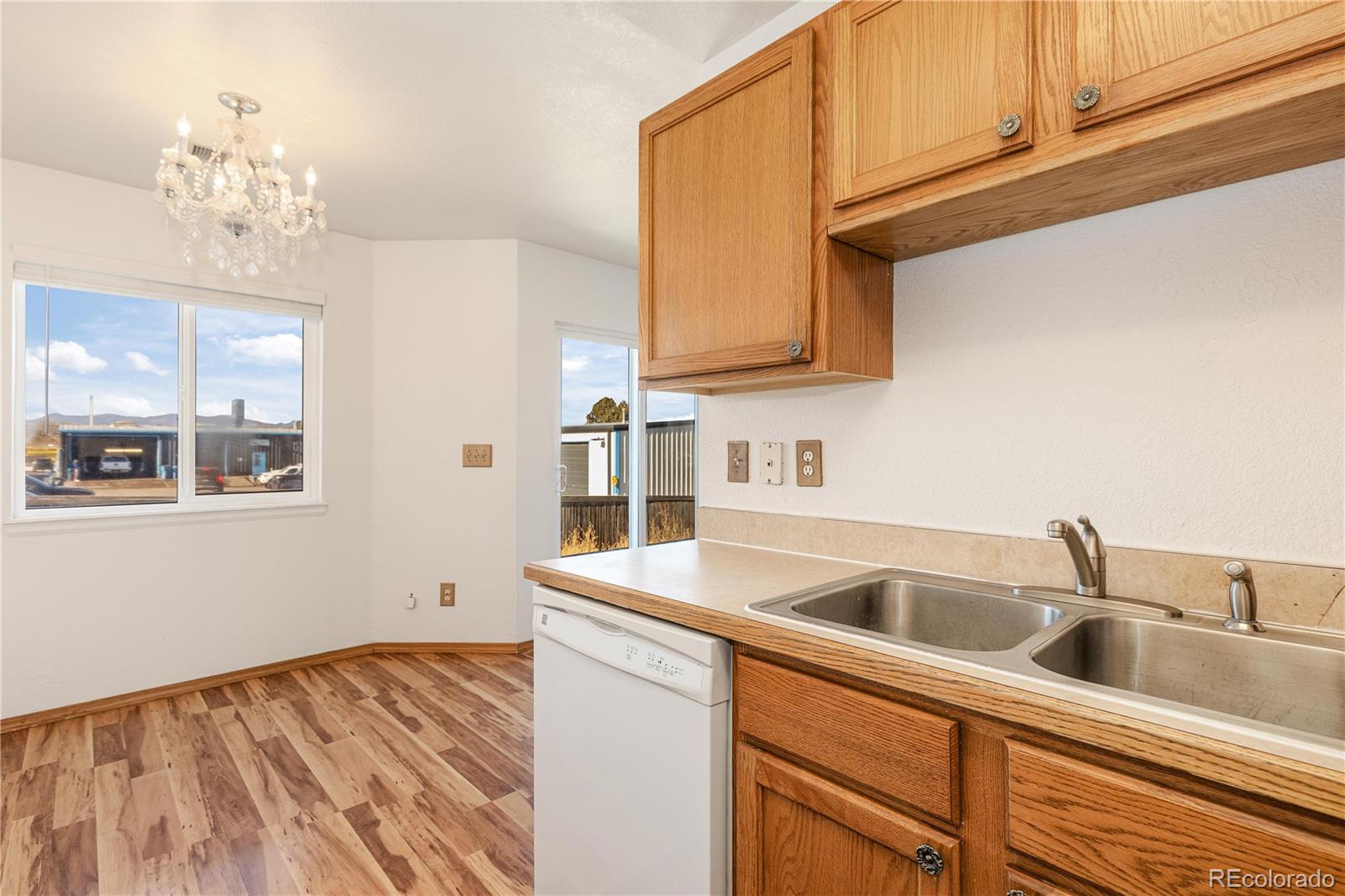 MLS Image #15 for 5411  elm court,denver, Colorado