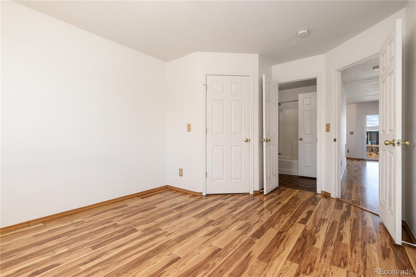 MLS Image #18 for 5411  elm court,denver, Colorado