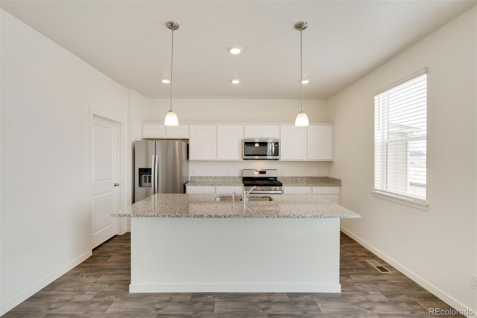 MLS Image #12 for 413  hummingbird lane,johnstown, Colorado