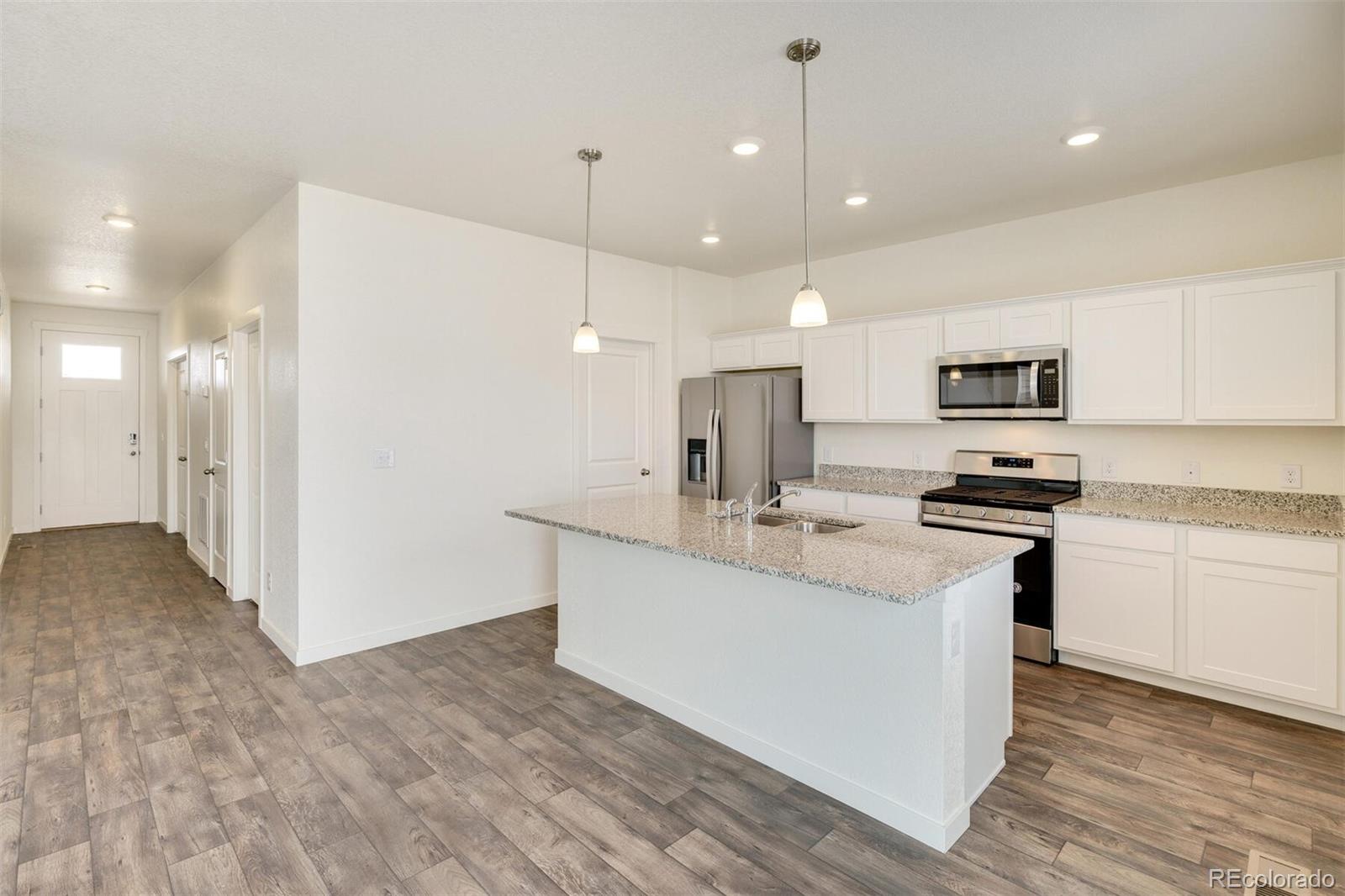 MLS Image #13 for 413  hummingbird lane,johnstown, Colorado