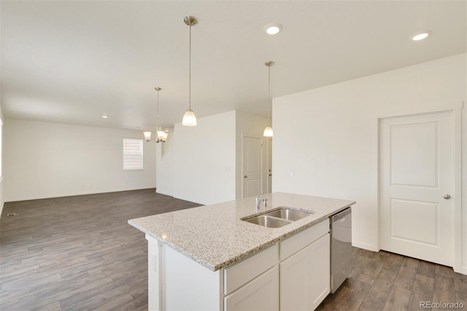 MLS Image #17 for 413  hummingbird lane,johnstown, Colorado