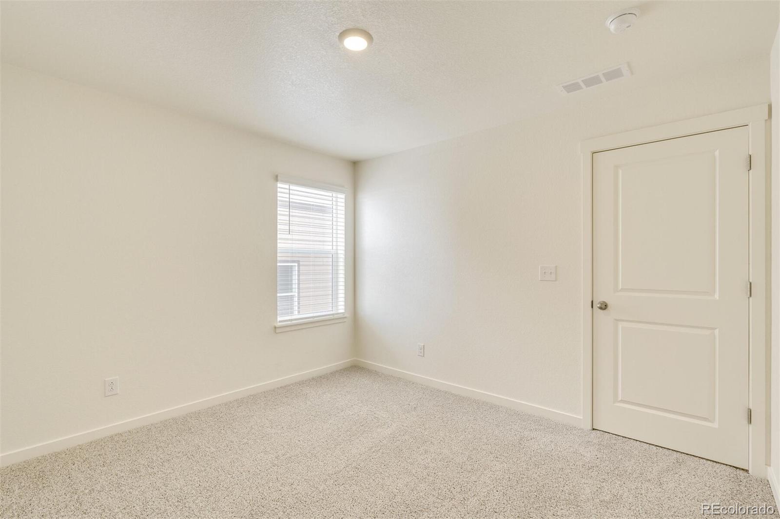 MLS Image #32 for 413  hummingbird lane,johnstown, Colorado