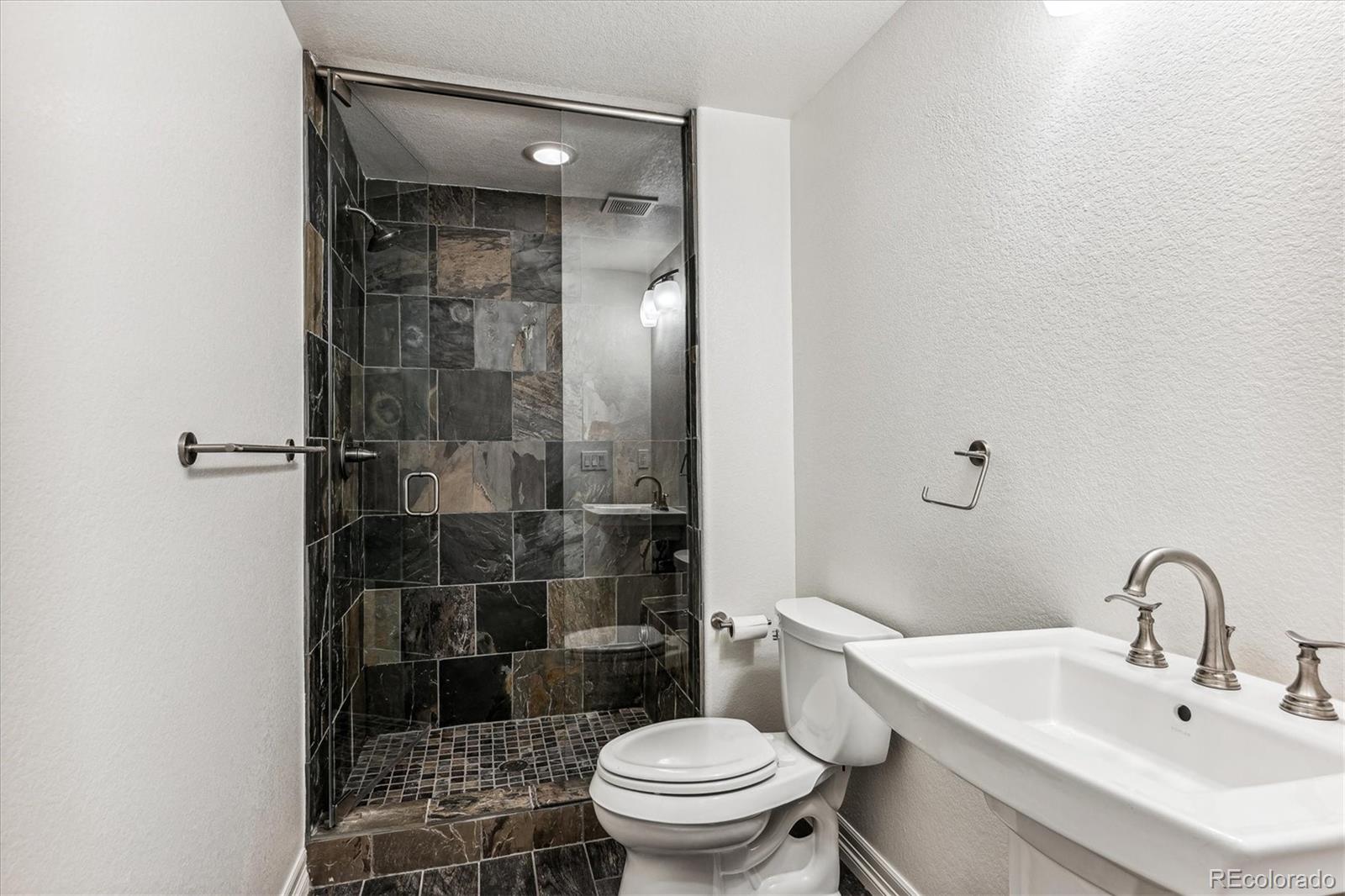 MLS Image #35 for 9167 e 35th avenue,denver, Colorado