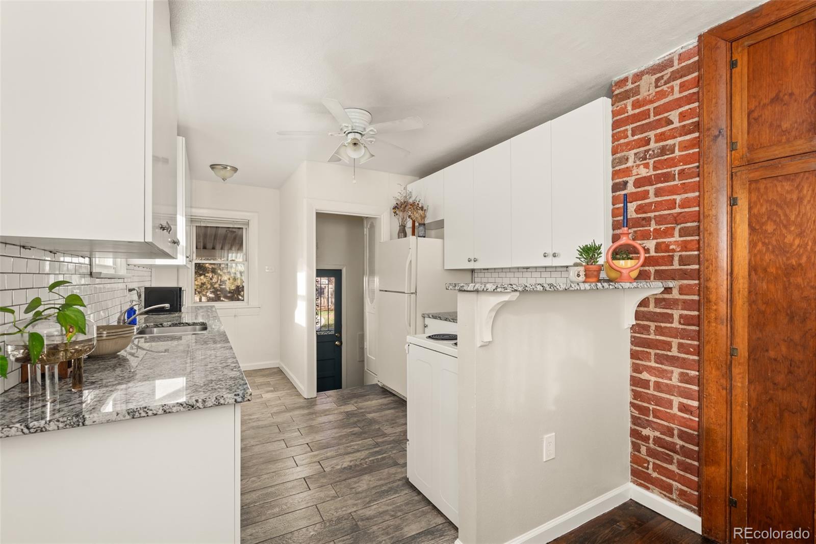 MLS Image #3 for 1629  trenton street,denver, Colorado