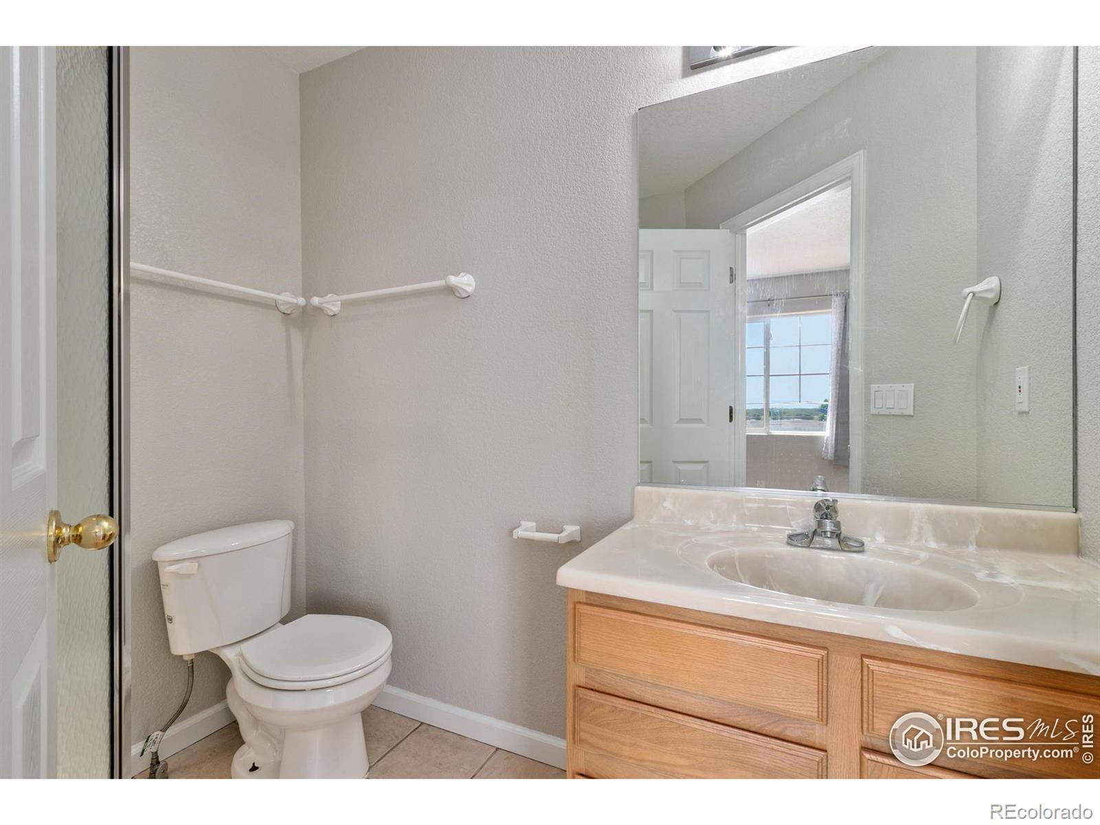 MLS Image #5 for 310  ash court,evans, Colorado