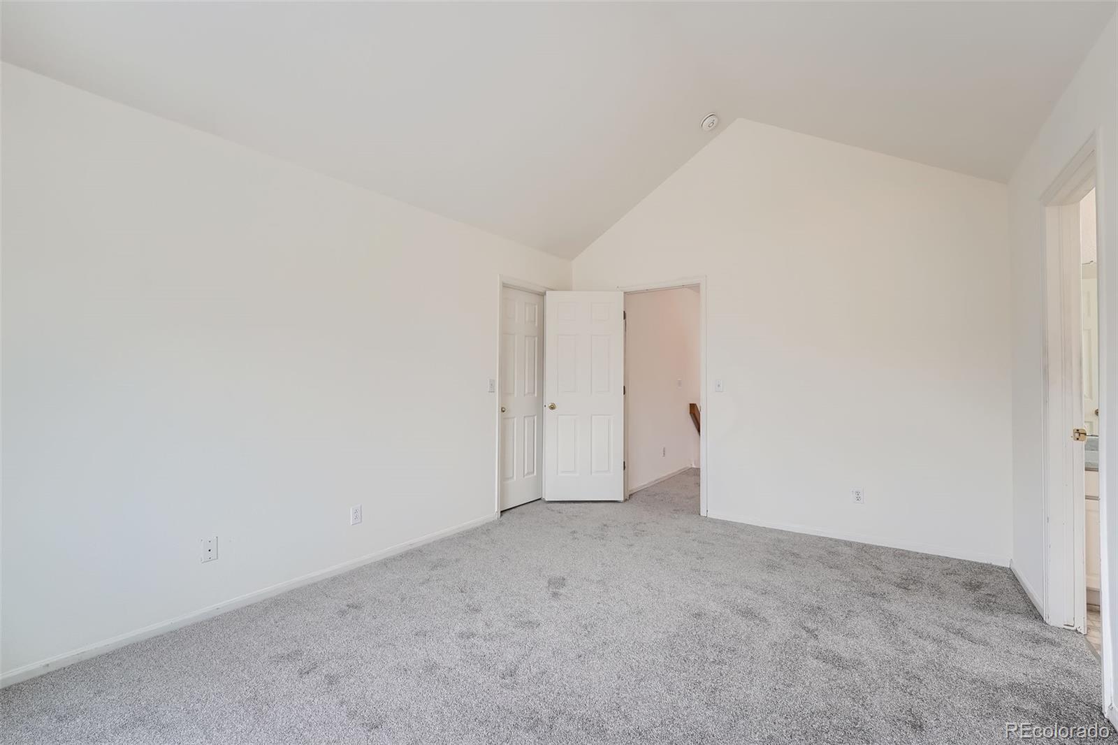 MLS Image #15 for 2121 s troy way,aurora, Colorado