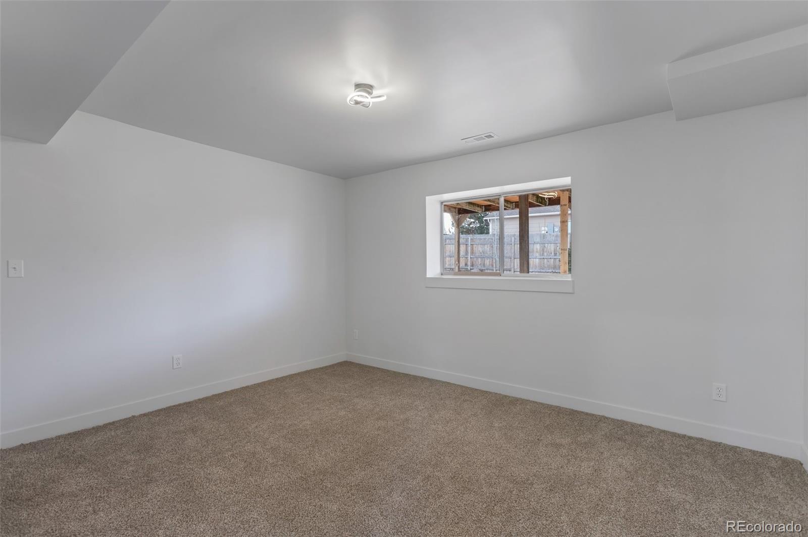 MLS Image #11 for 16552 e kansas drive,aurora, Colorado