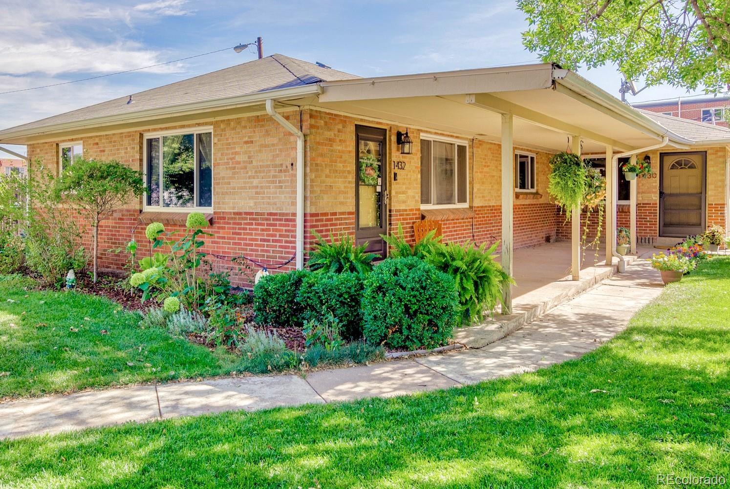 MLS Image #13 for 1432  xanthia street,denver, Colorado