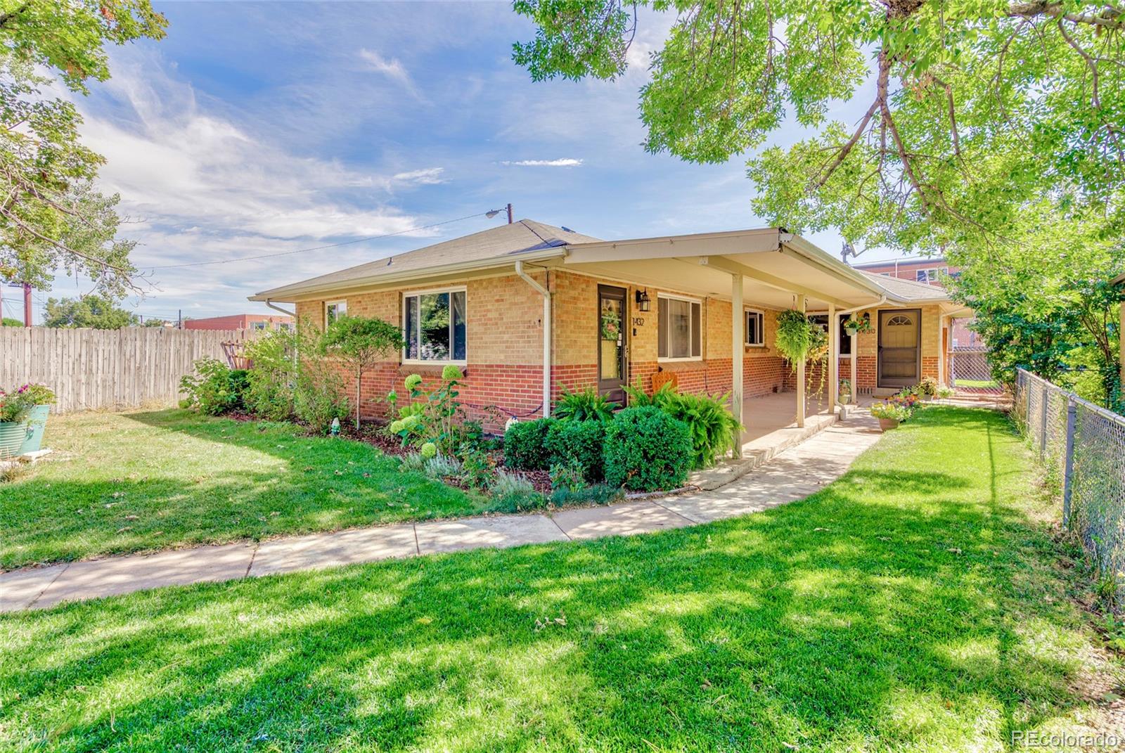 MLS Image #17 for 1432  xanthia street,denver, Colorado