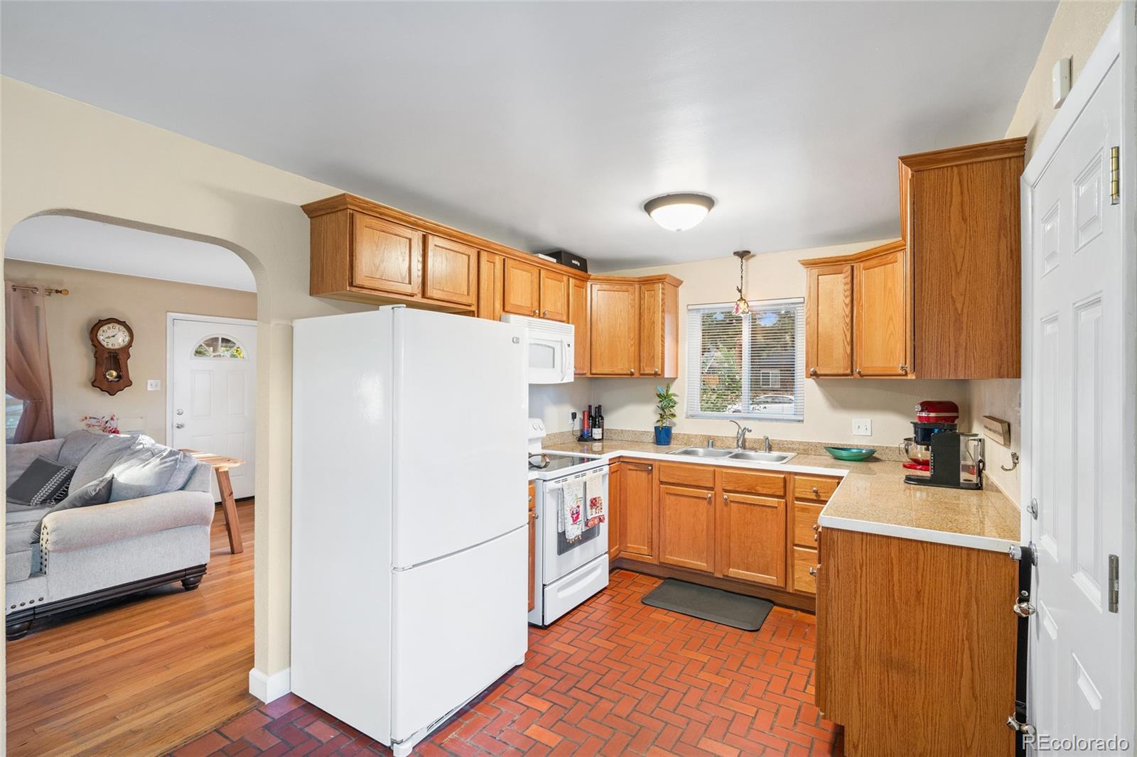 MLS Image #8 for 1432  xanthia street,denver, Colorado