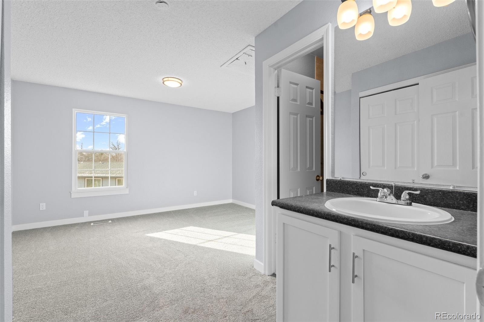 MLS Image #11 for 14314 e hawaii circle,aurora, Colorado