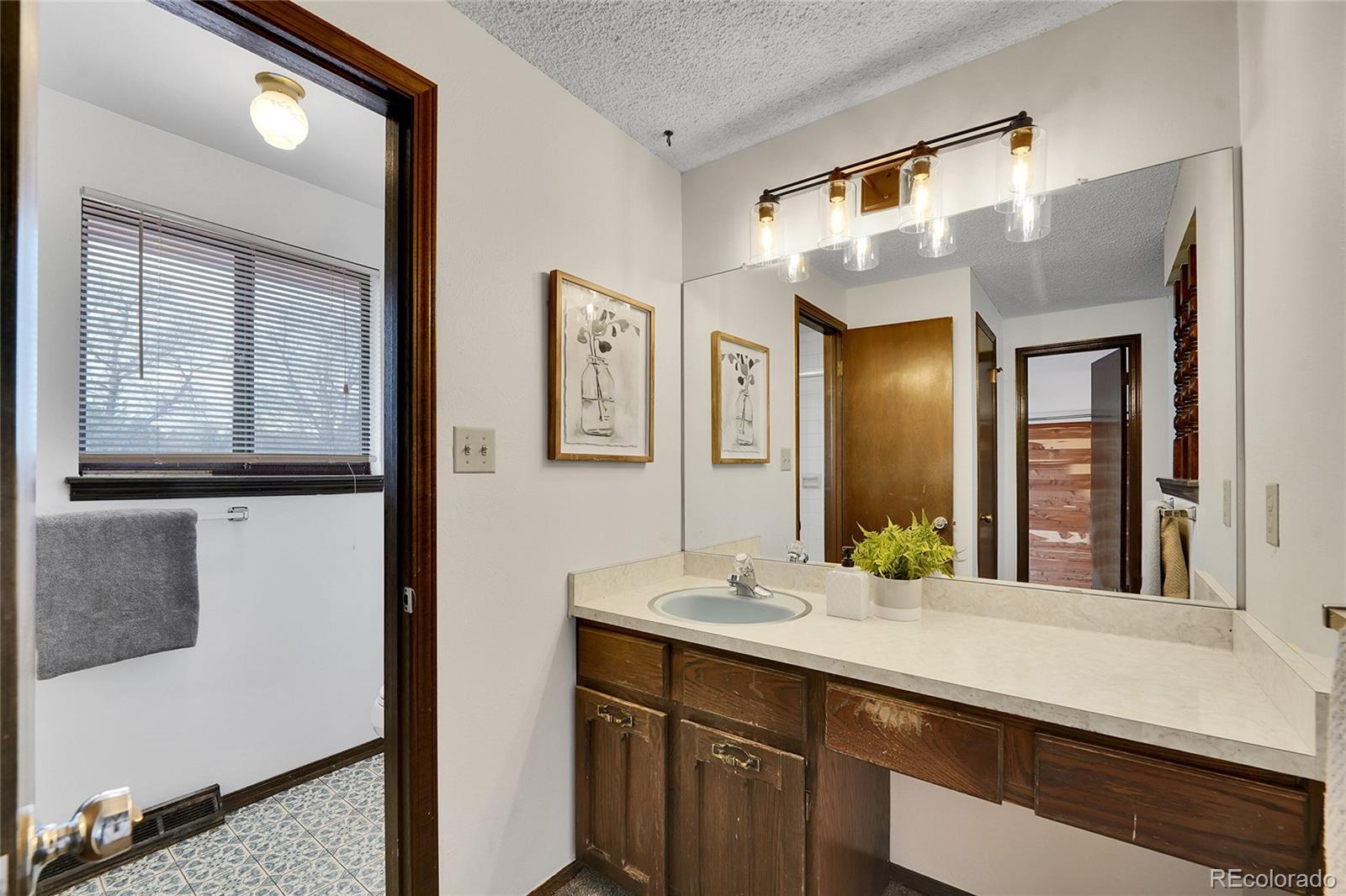 MLS Image #22 for 11326 e berry drive,englewood, Colorado