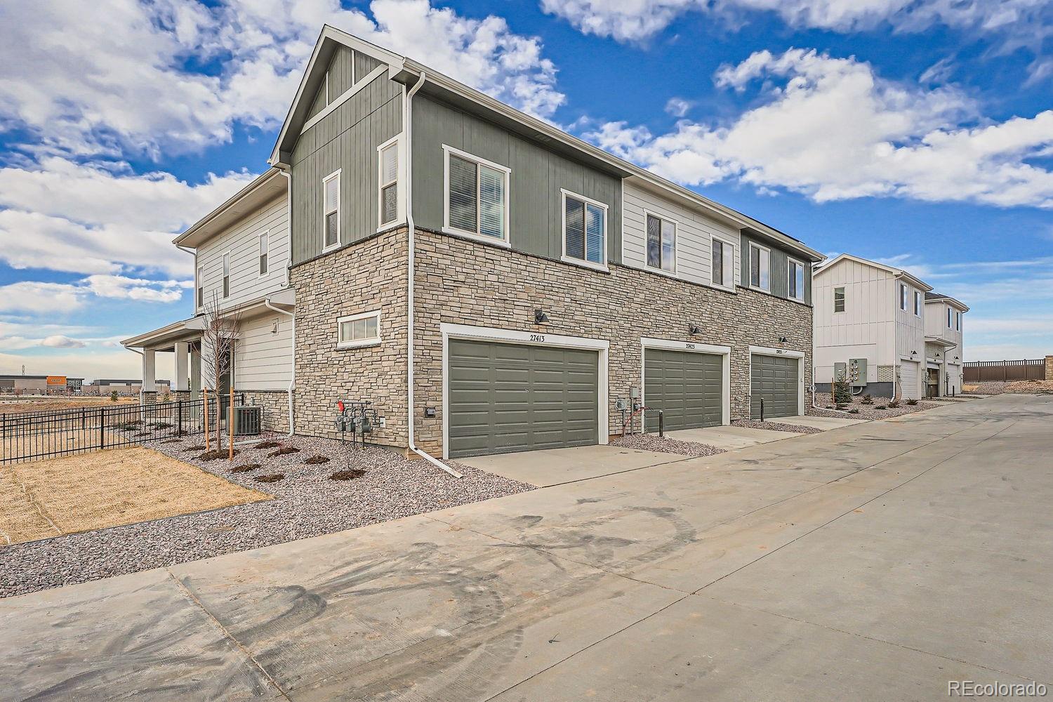 MLS Image #8 for 27413 e 1st place,aurora, Colorado