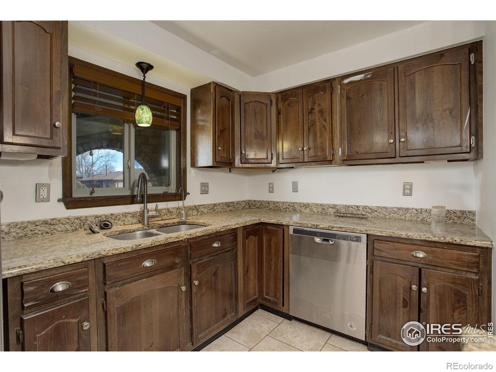 MLS Image #14 for 1643  vivian street,longmont, Colorado