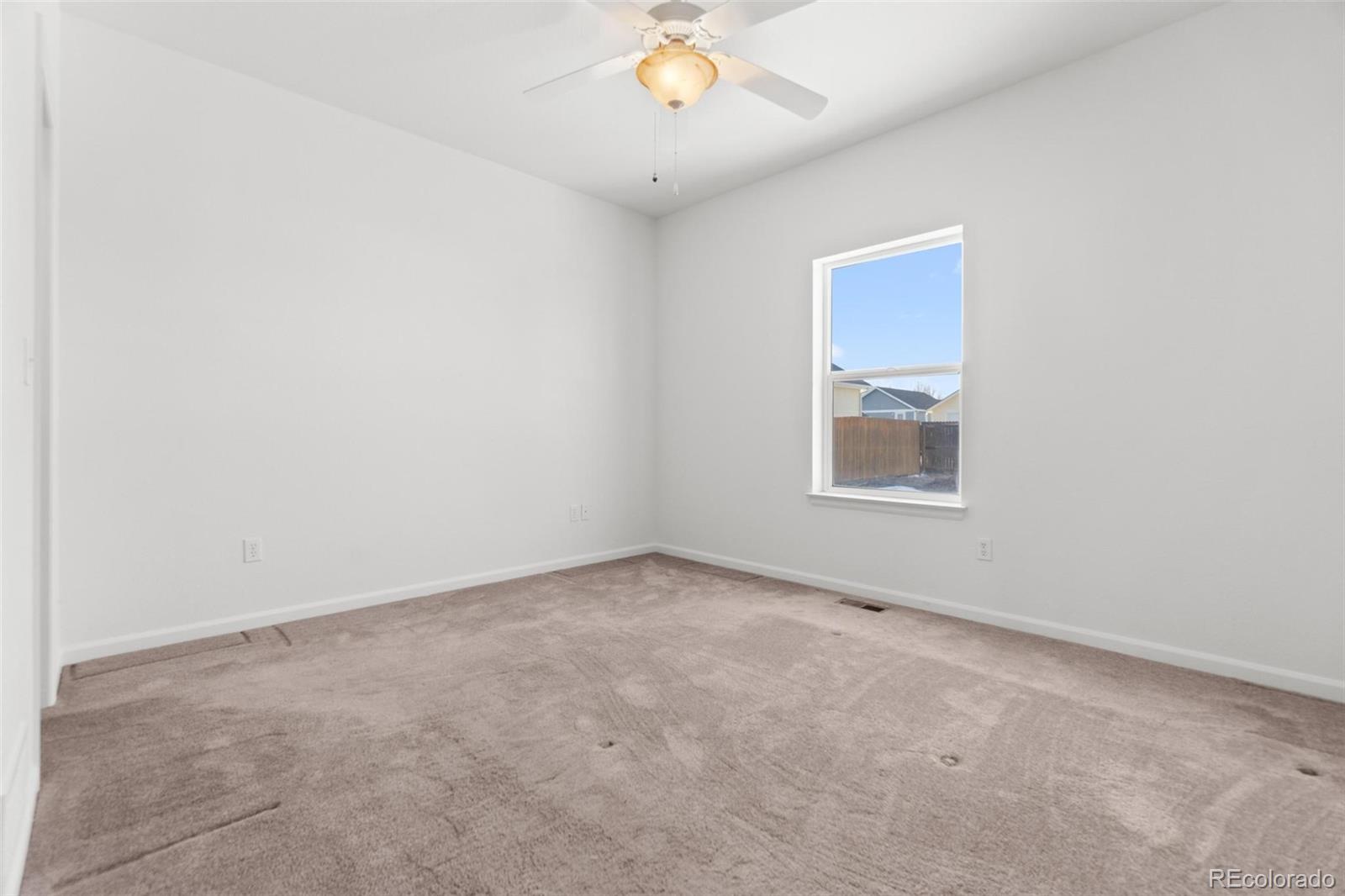 MLS Image #13 for 2963  rose hill street,strasburg, Colorado