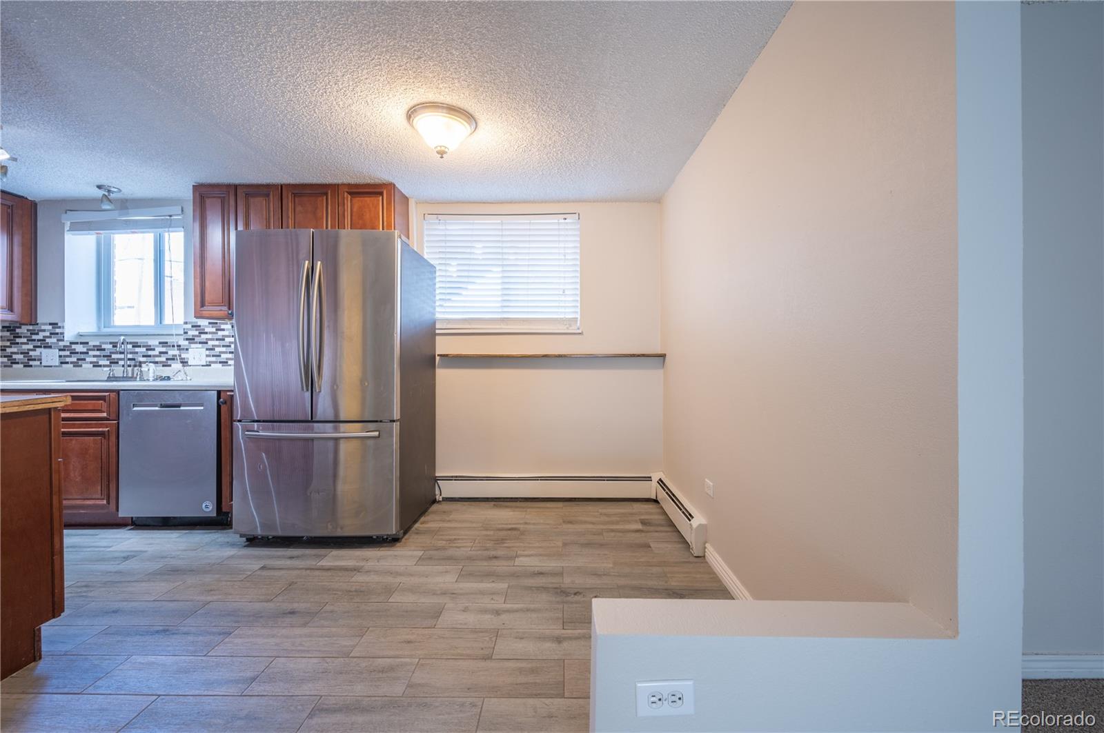 MLS Image #3 for 8060 w 9th avenue 103,lakewood, Colorado