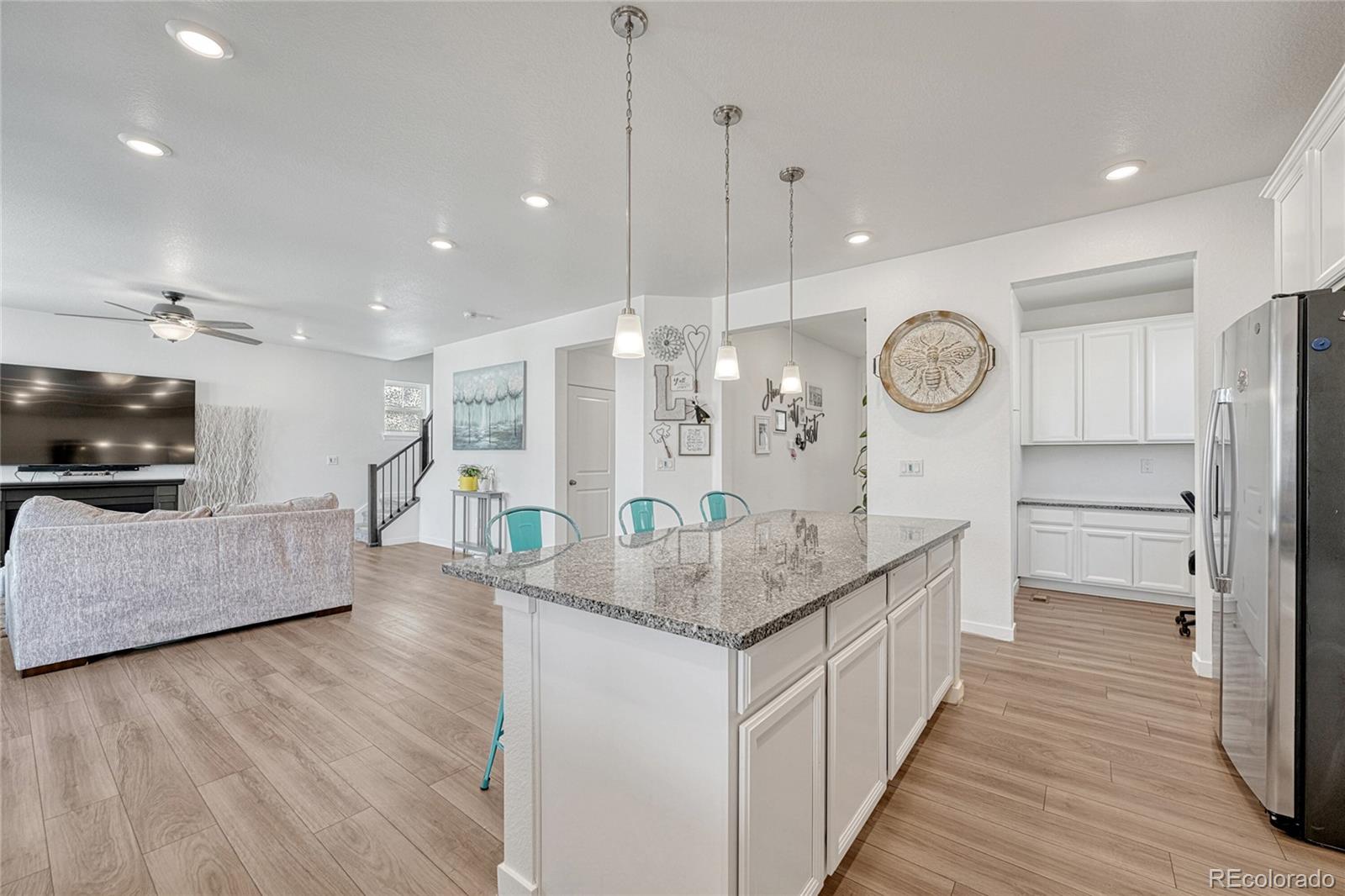 MLS Image #11 for 1066 s eaton park court,aurora, Colorado