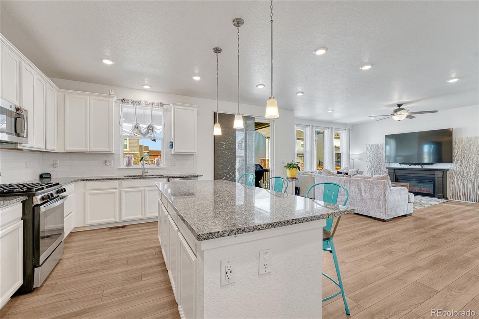 MLS Image #9 for 1066 s eaton park court,aurora, Colorado