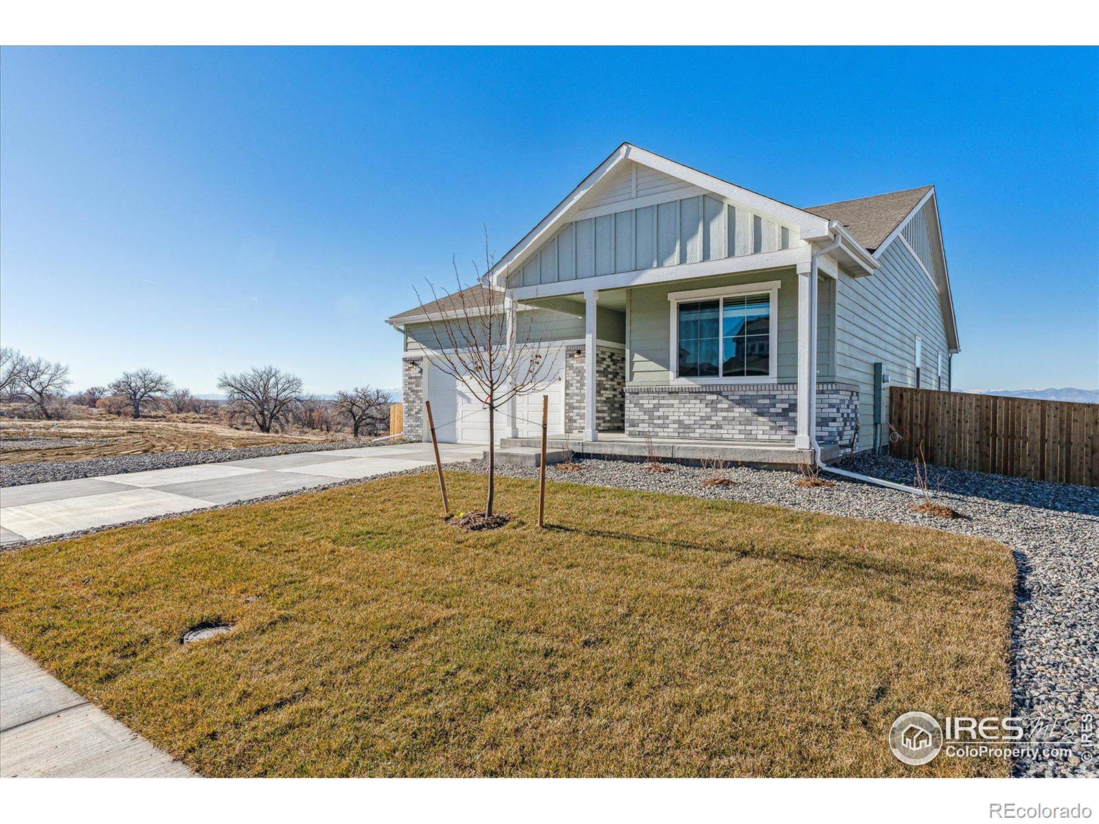 MLS Image #2 for 920  columbia street,johnstown, Colorado