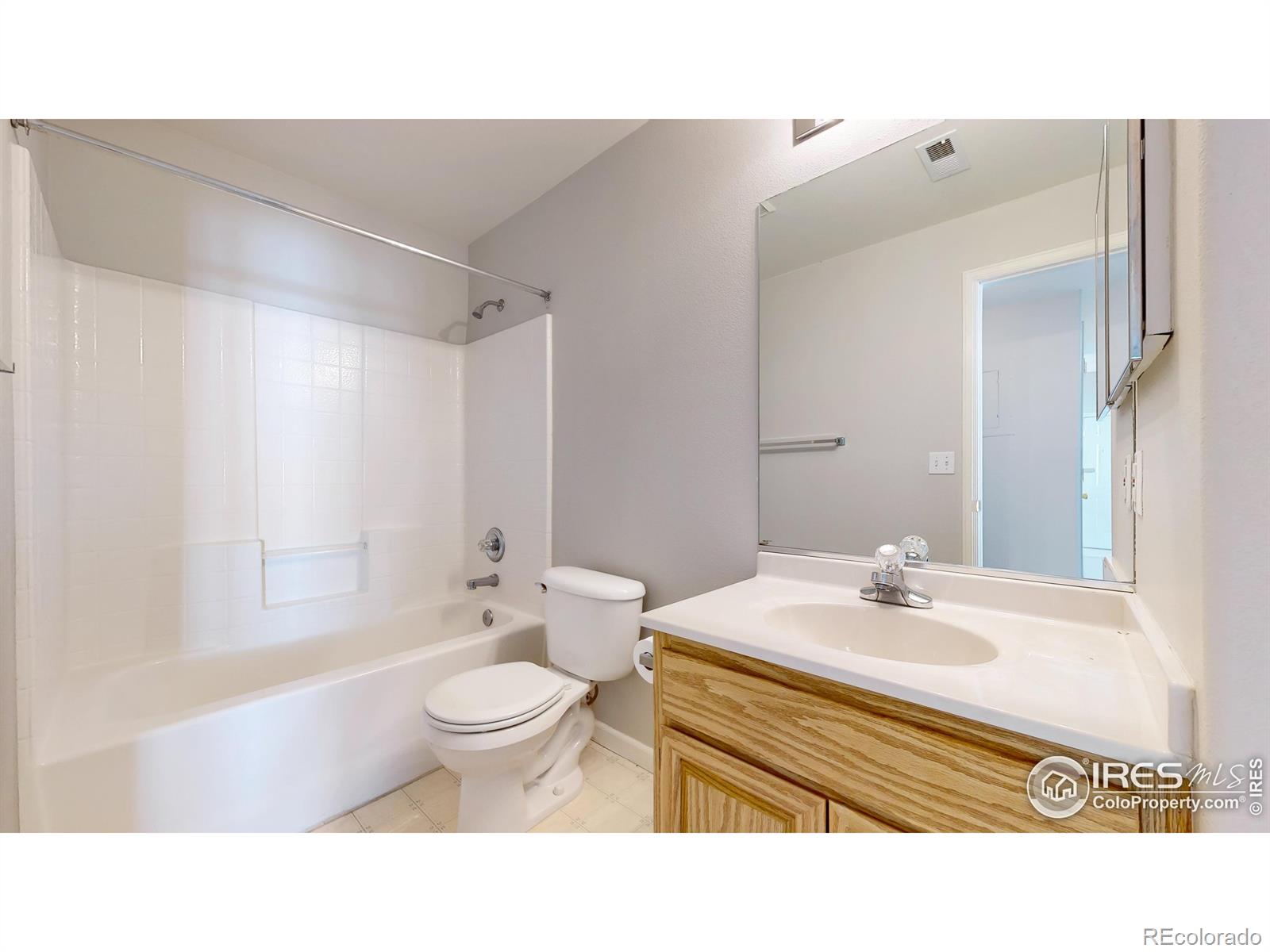 MLS Image #10 for 1120  opal street 104,broomfield, Colorado