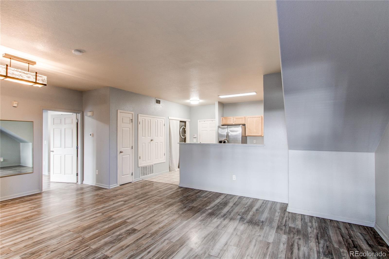 MLS Image #8 for 5800  tower road,denver, Colorado