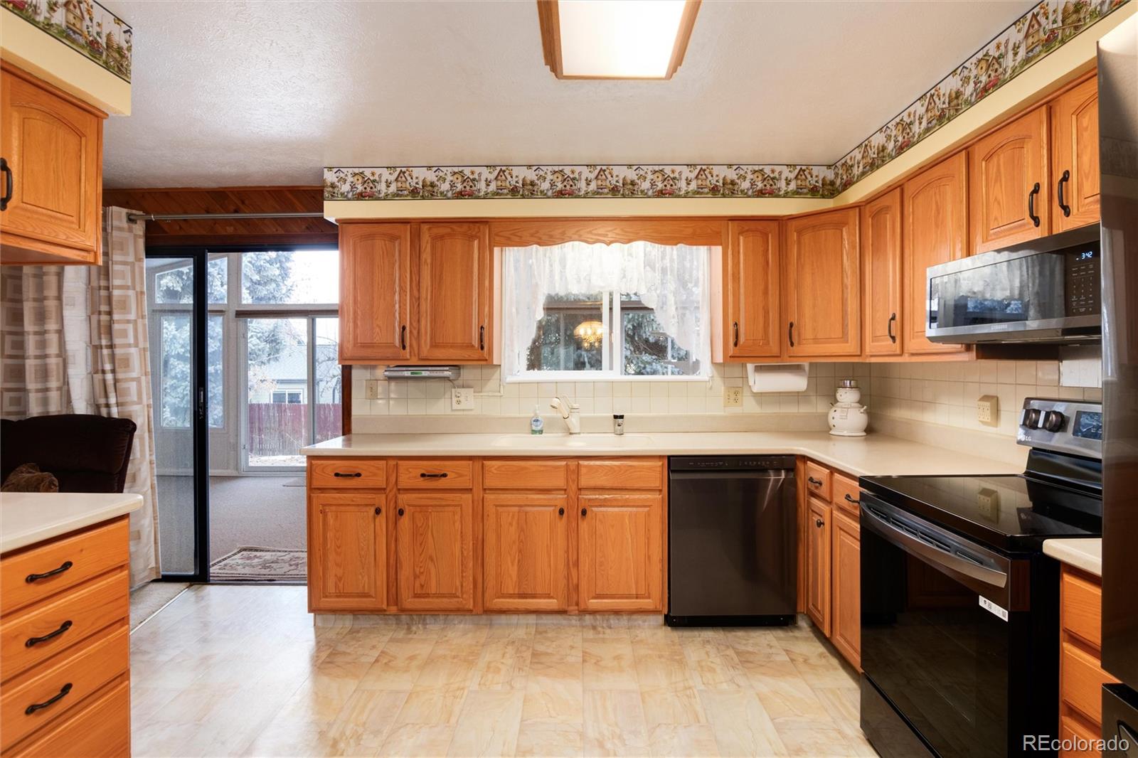 MLS Image #15 for 6926 s saulsbury street,littleton, Colorado