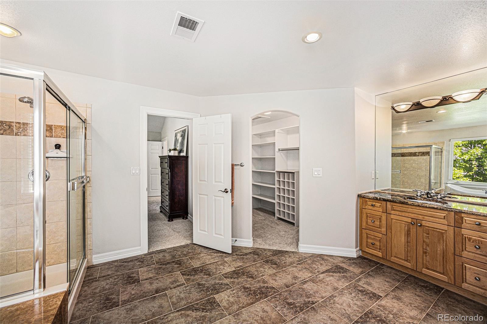 MLS Image #13 for 21640 e briarwood drive,aurora, Colorado