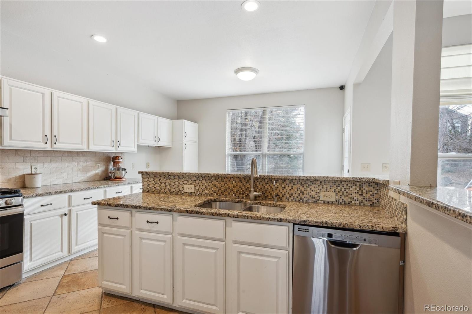 MLS Image #9 for 10036  hughes place,highlands ranch, Colorado